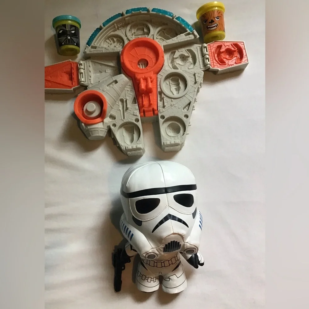 Star Wars Storm Trooper Vinyl Plush & Millennium Falcon Play Doh Mold
